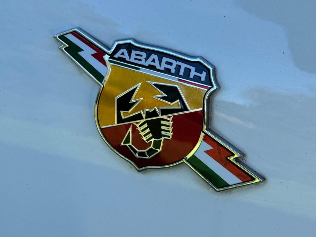 ABARTH 500 1.4 T-Jet Euro 5 3dr 2009