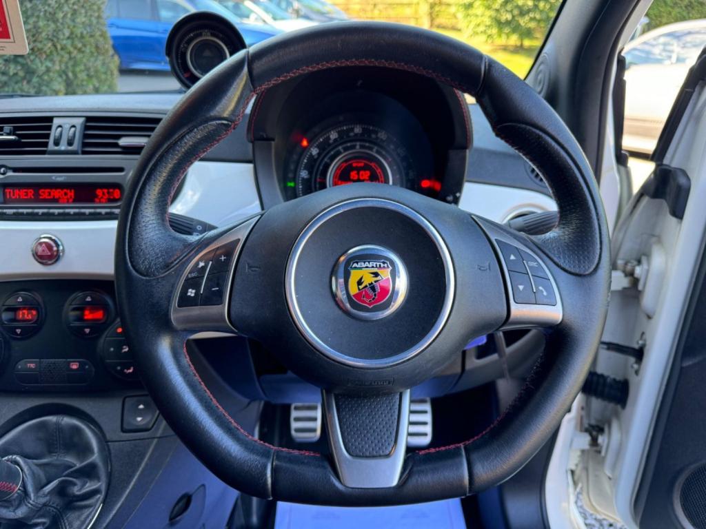 ABARTH 500 1.4 T-Jet Euro 5 3dr 2009