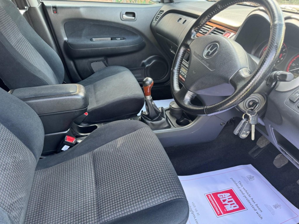 HONDA HR-V 1.6 i-VTEC 5dr 2004