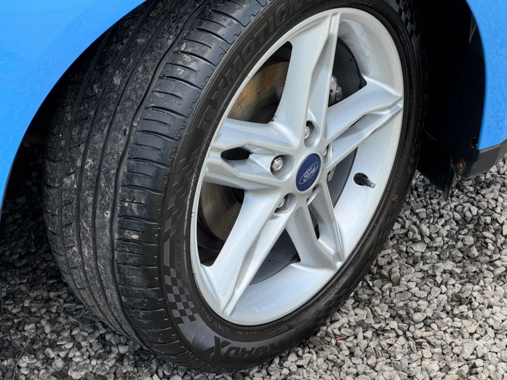 FORD FOCUS 1.0T EcoBoost Zetec Euro 6 (s/s) 5dr 2016