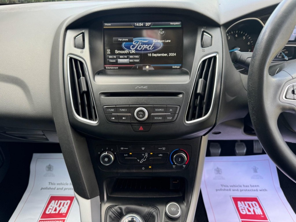 FORD FOCUS 1.0T EcoBoost Zetec Euro 6 (s/s) 5dr 2016