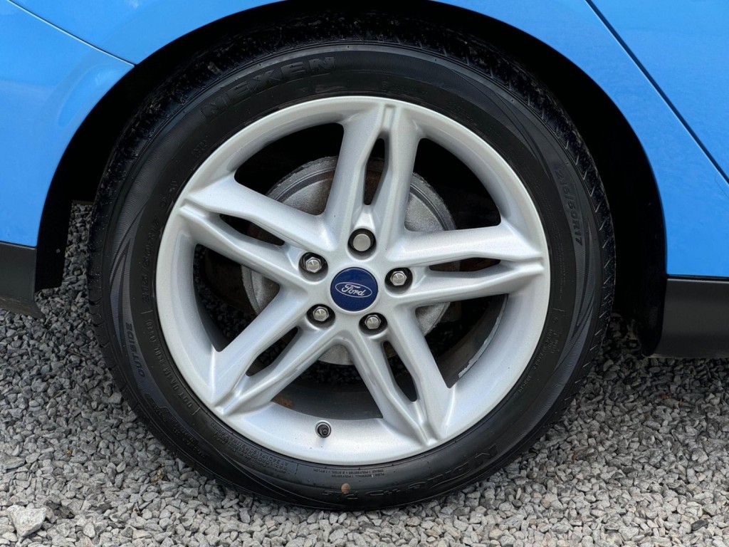 FORD FOCUS 1.0T EcoBoost Zetec Euro 6 (s/s) 5dr 2016