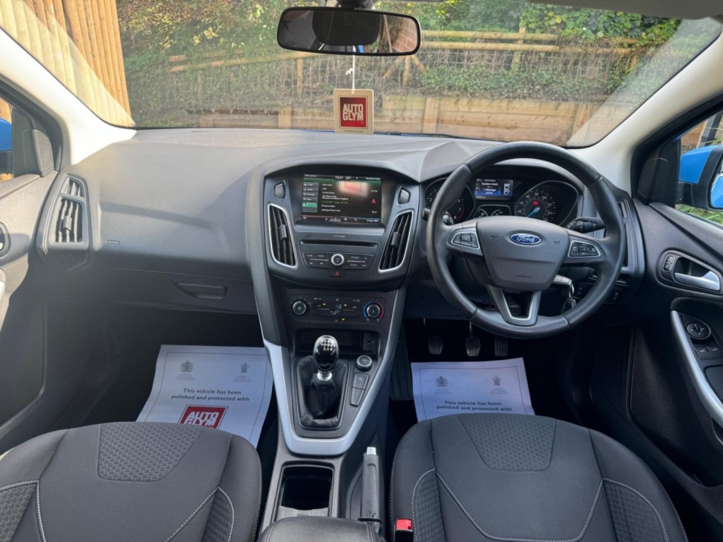FORD FOCUS 1.0T EcoBoost Zetec Euro 6 (s/s) 5dr 2016