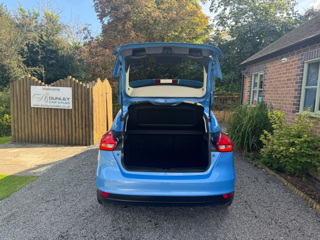 FORD FOCUS 1.0T EcoBoost Zetec Euro 6 (s/s) 5dr 2016