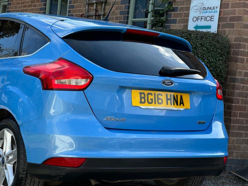 FORD FOCUS 1.0T EcoBoost Zetec Euro 6 (s/s) 5dr 2016
