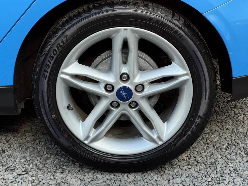 FORD FOCUS 1.0T EcoBoost Zetec Euro 6 (s/s) 5dr 2016