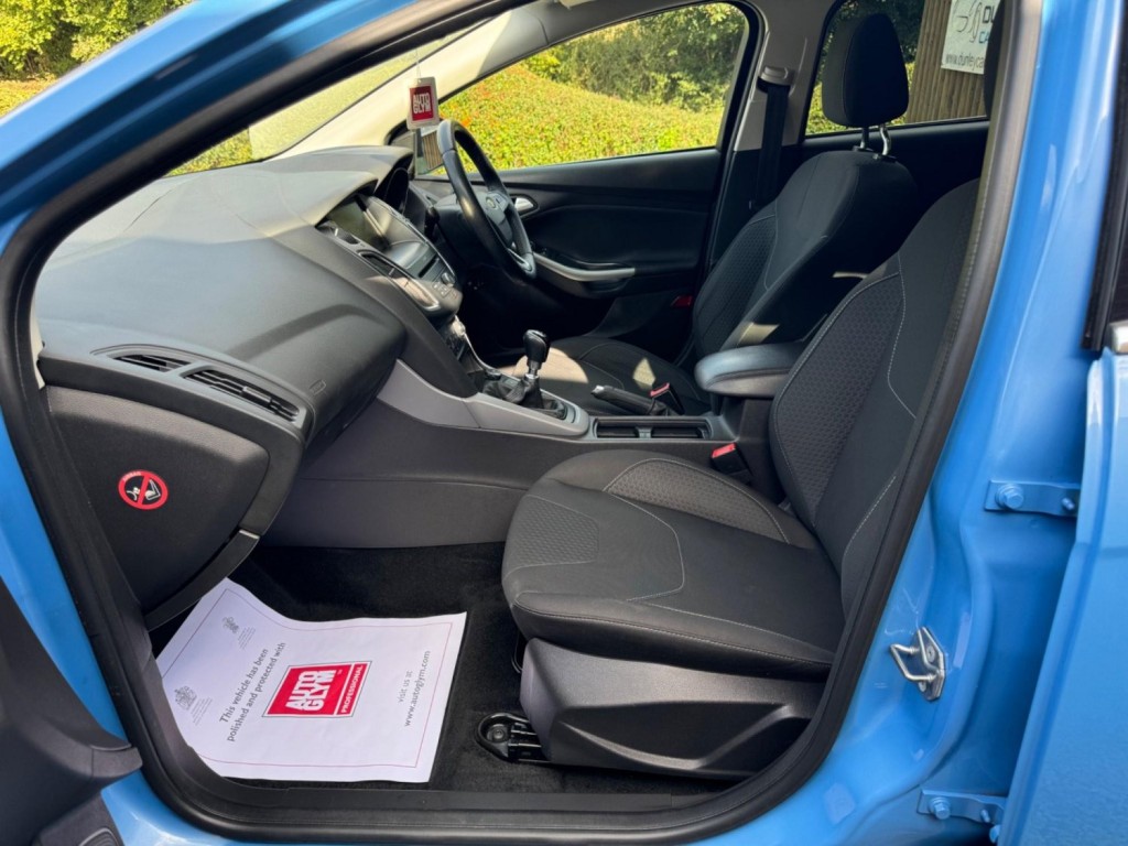 FORD FOCUS 1.0T EcoBoost Zetec Euro 6 (s/s) 5dr 2016