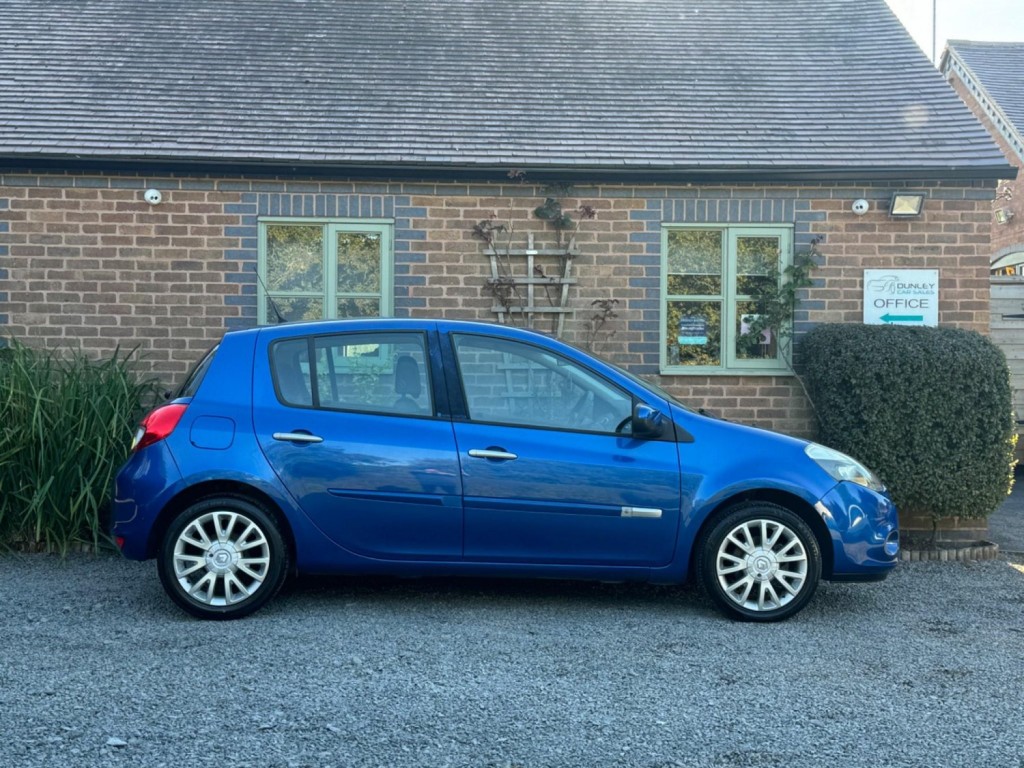 RENAULT CLIO 1.2 Dynamique Euro 4 5dr 2009