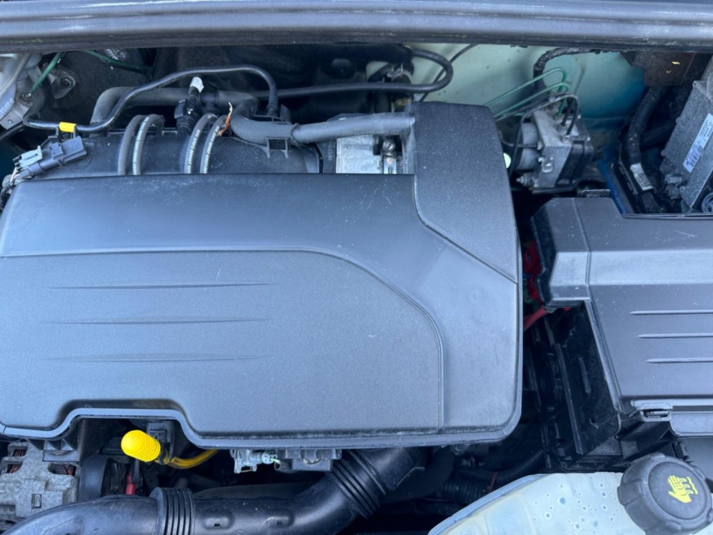 RENAULT CLIO 1.2 Dynamique Euro 4 5dr 2009