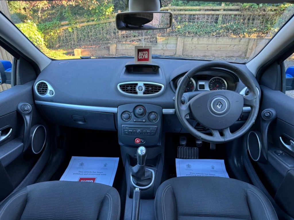 RENAULT CLIO 1.2 Dynamique Euro 4 5dr 2009