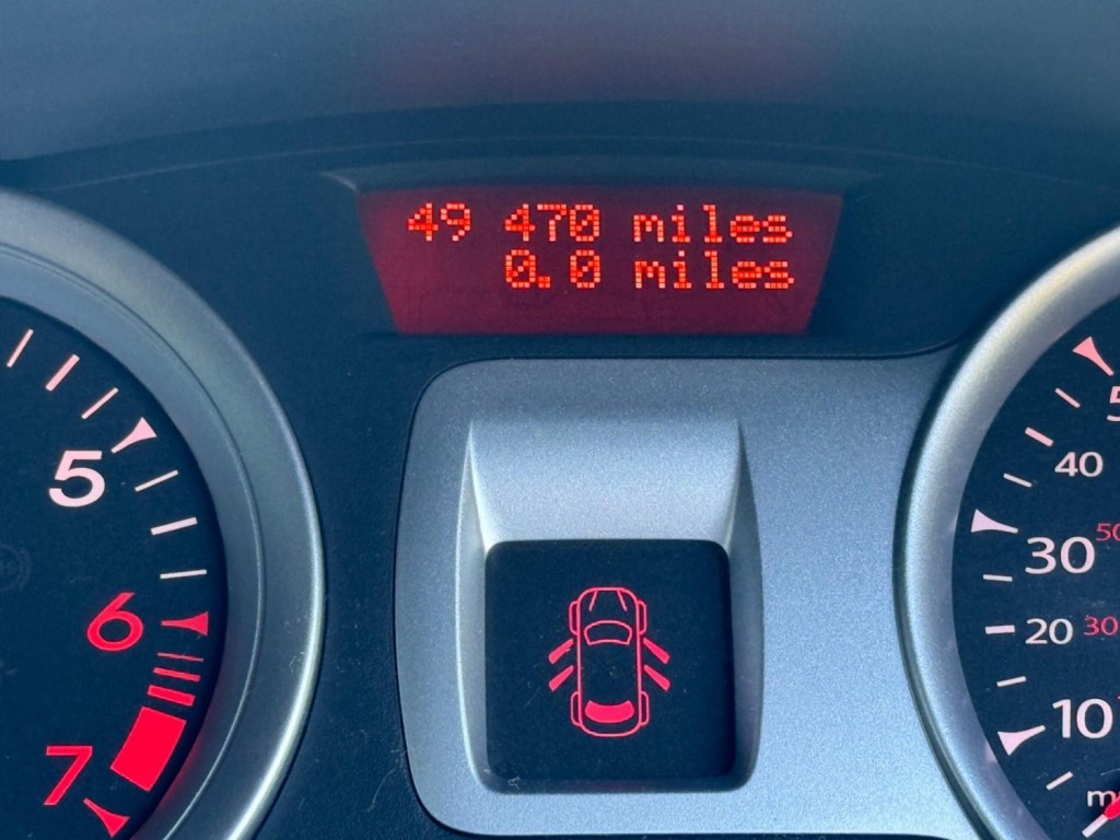 RENAULT CLIO 1.2 Dynamique Euro 4 5dr 2009