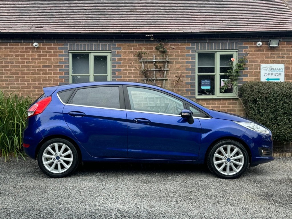FORD FIESTA 1.0T EcoBoost Titanium Euro 6 (s/s) 5dr 2016