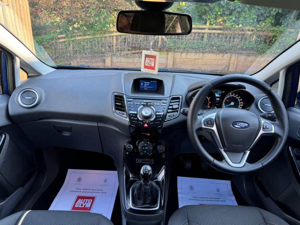 FORD FIESTA 1.0T EcoBoost Titanium Euro 6 (s/s) 5dr 2016