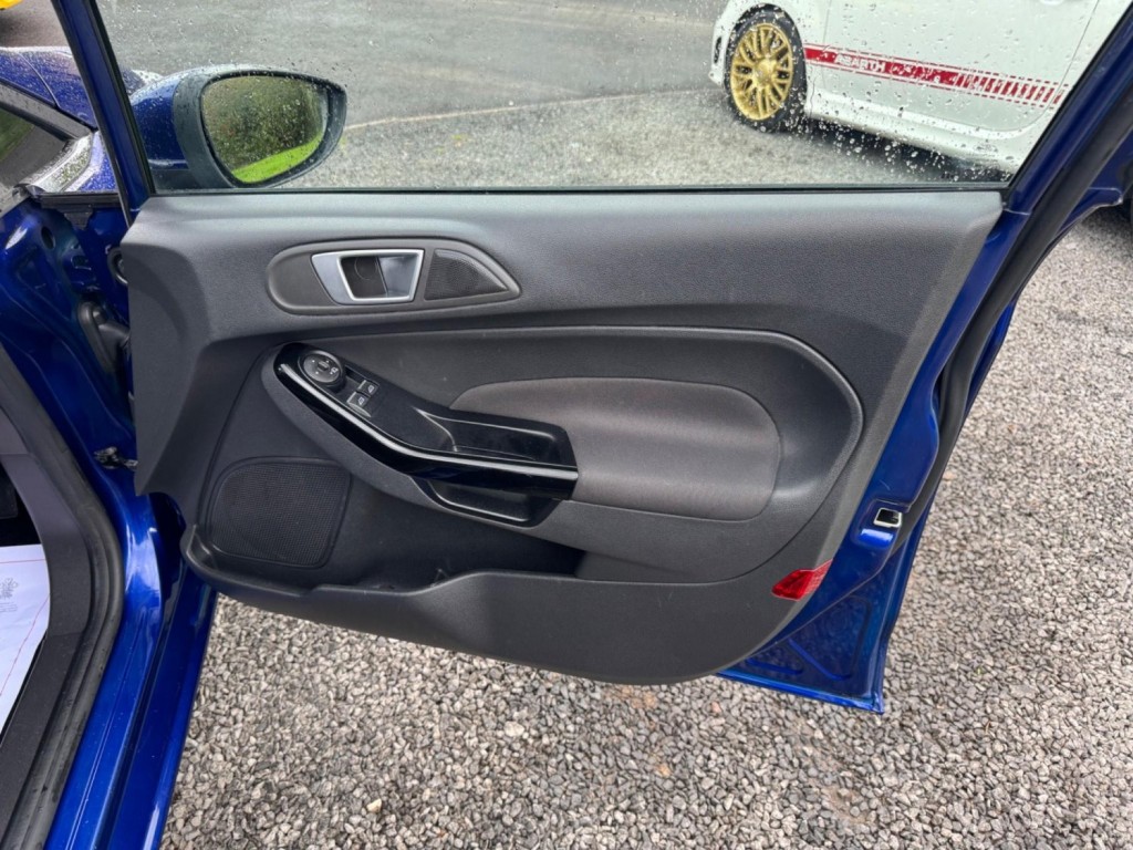 FORD FIESTA 1.0T EcoBoost Titanium Euro 6 (s/s) 5dr 2016