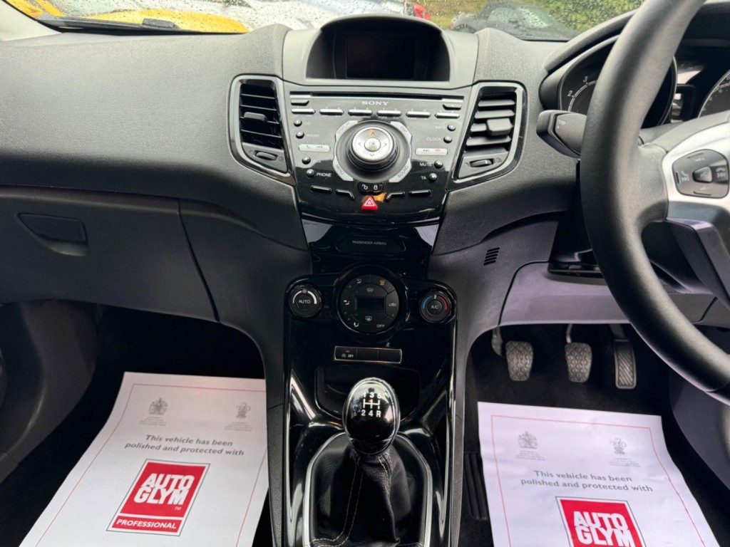 FORD FIESTA 1.0T EcoBoost Titanium Euro 6 (s/s) 5dr 2016