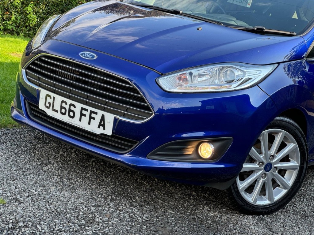 FORD FIESTA 1.0T EcoBoost Titanium Euro 6 (s/s) 5dr 2016