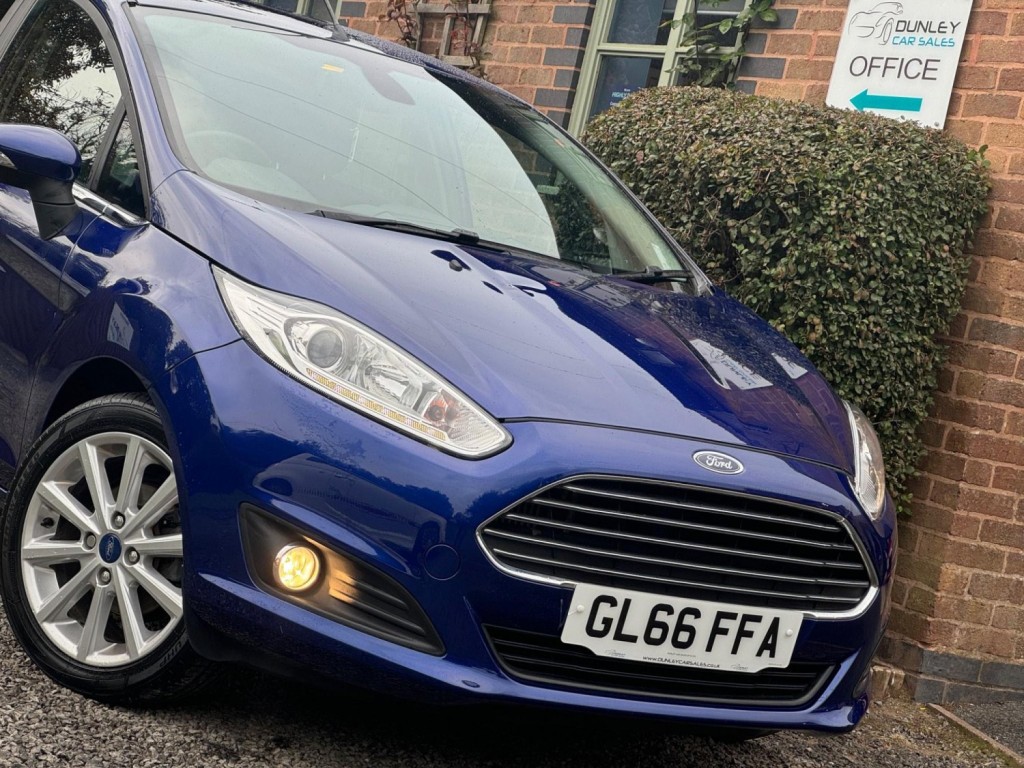 FORD FIESTA 1.0T EcoBoost Titanium Euro 6 (s/s) 5dr 2016