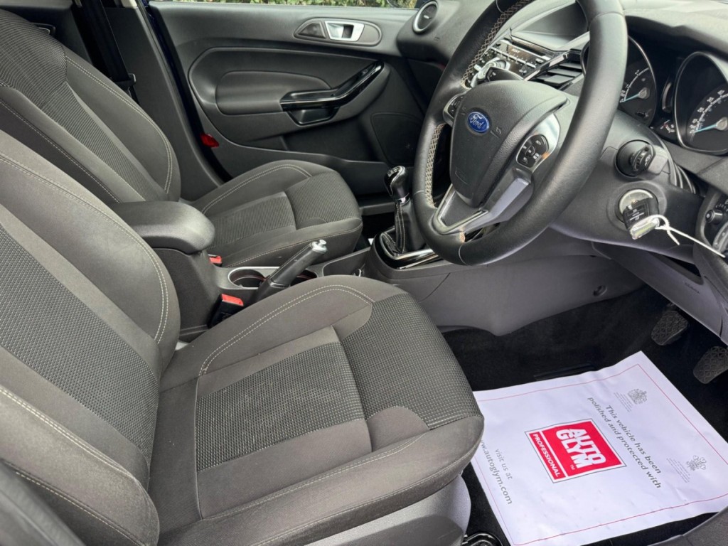 FORD FIESTA 1.0T EcoBoost Titanium Euro 6 (s/s) 5dr 2016