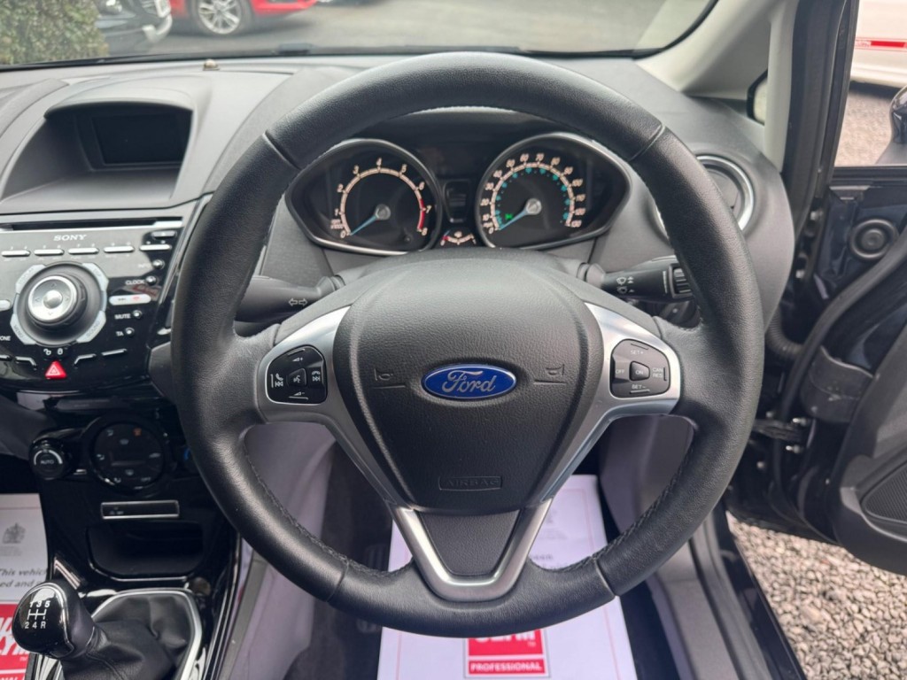 FORD FIESTA 1.0T EcoBoost Titanium Euro 5 (s/s) 5dr 2014