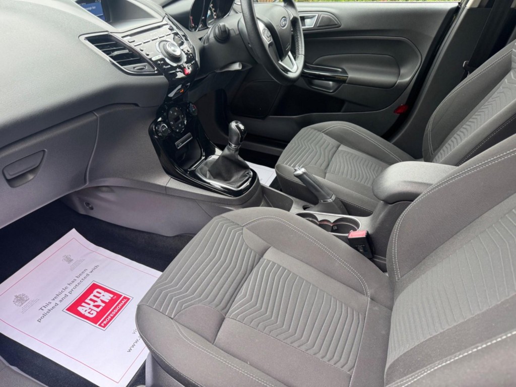 FORD FIESTA 1.0T EcoBoost Titanium Euro 5 (s/s) 5dr 2014