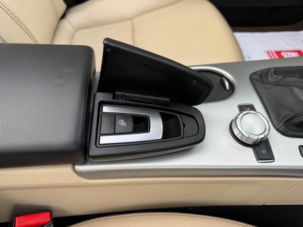 MERCEDES-BENZ SLK 1.8 SLK200 BlueEfficiency AMG Sport G-Tronic+ Euro 5 (s/s) 2dr 2012