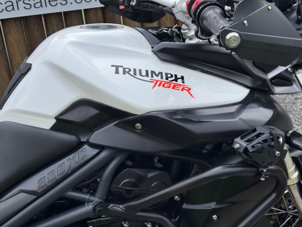 TRIUMPH TIGER 800 800 XC 2014