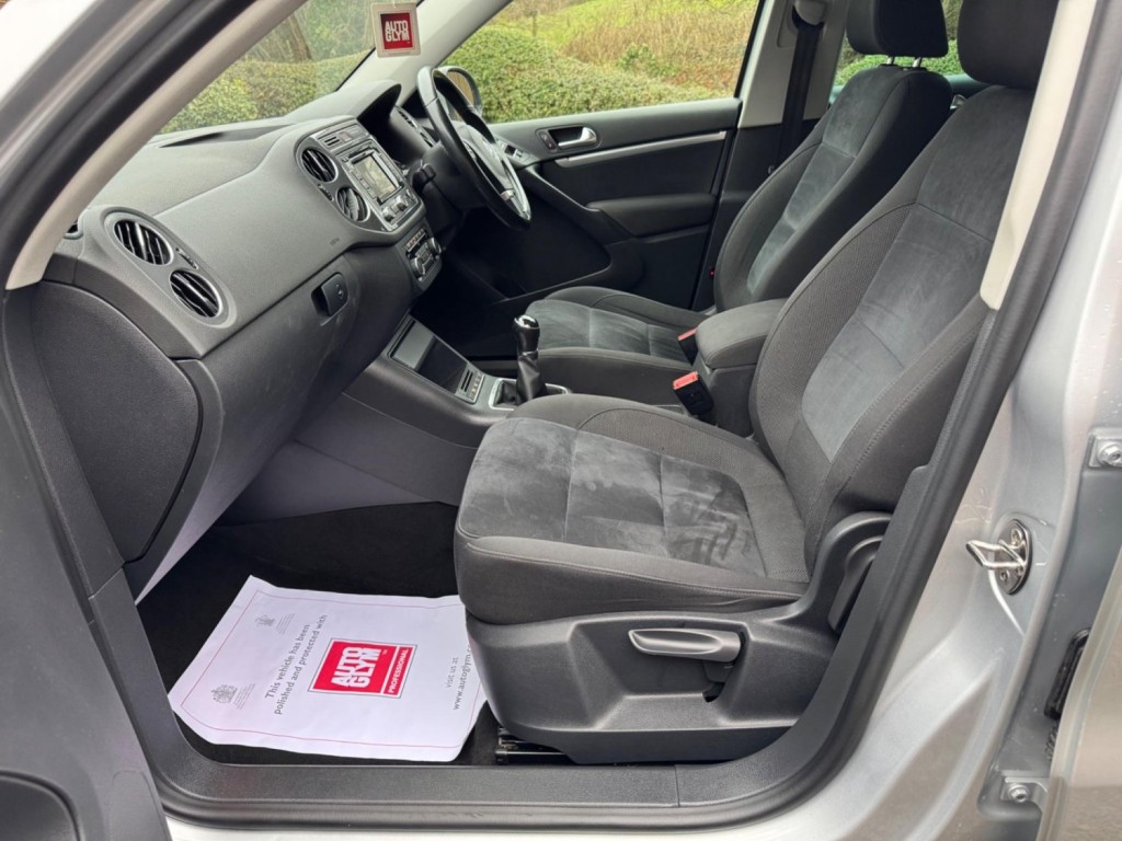 VOLKSWAGEN TIGUAN 2.0 TDI BlueMotion Tech Match 4WD Euro 5 (s/s) 5dr 2014