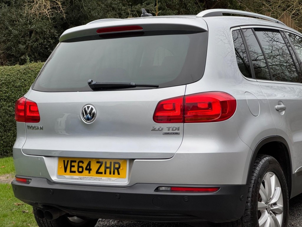 VOLKSWAGEN TIGUAN 2.0 TDI BlueMotion Tech Match 4WD Euro 5 (s/s) 5dr 2014