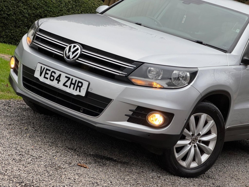 VOLKSWAGEN TIGUAN 2.0 TDI BlueMotion Tech Match 4WD Euro 5 (s/s) 5dr 2014