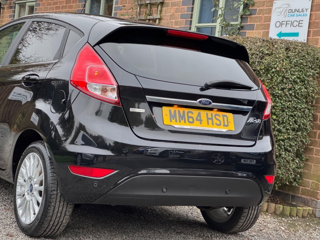FORD FIESTA 1.0T EcoBoost Titanium Euro 5 (s/s) 5dr 2014