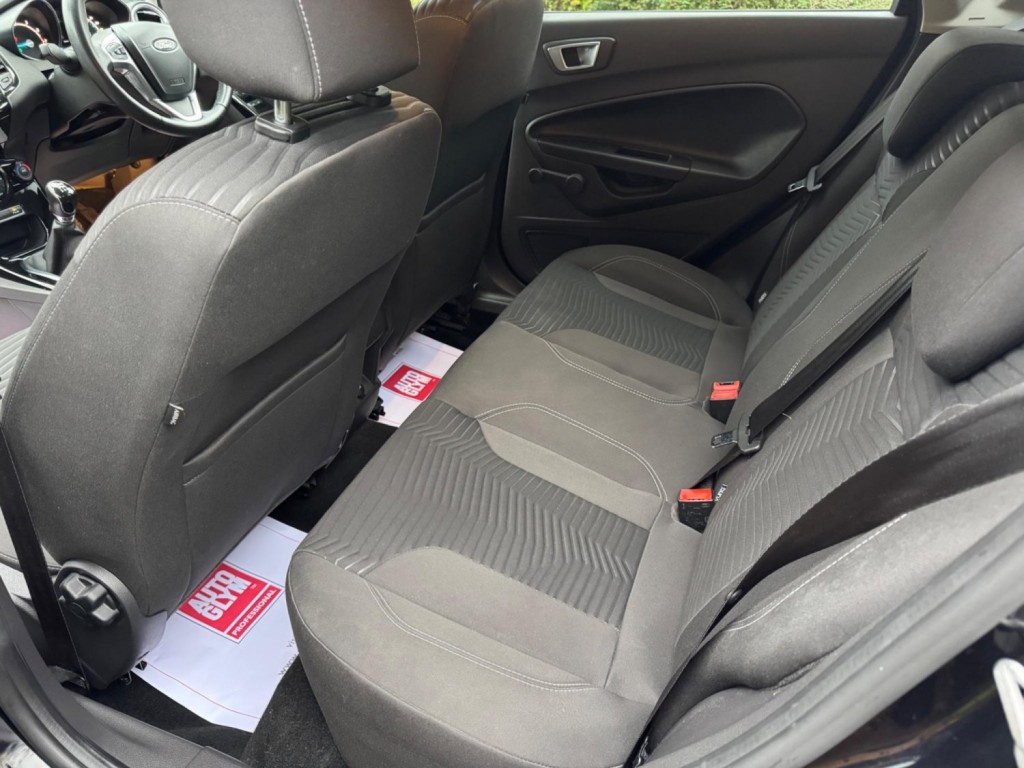 FORD FIESTA 1.0T EcoBoost Titanium Euro 5 (s/s) 5dr 2014