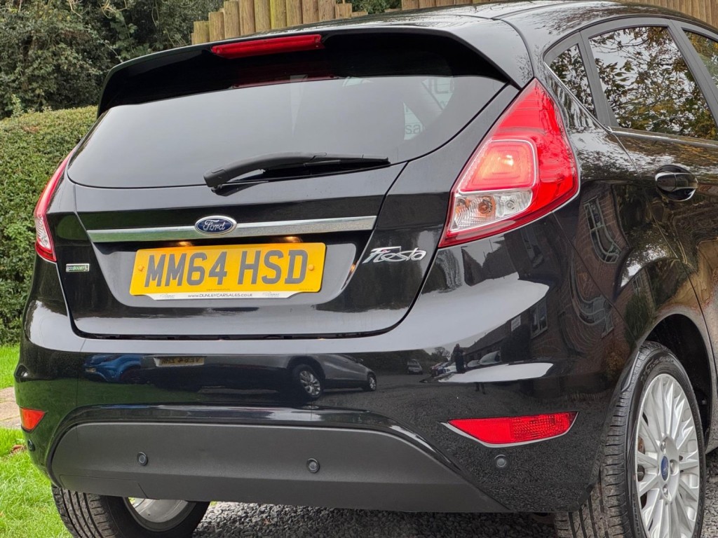 FORD FIESTA 1.0T EcoBoost Titanium Euro 5 (s/s) 5dr 2014