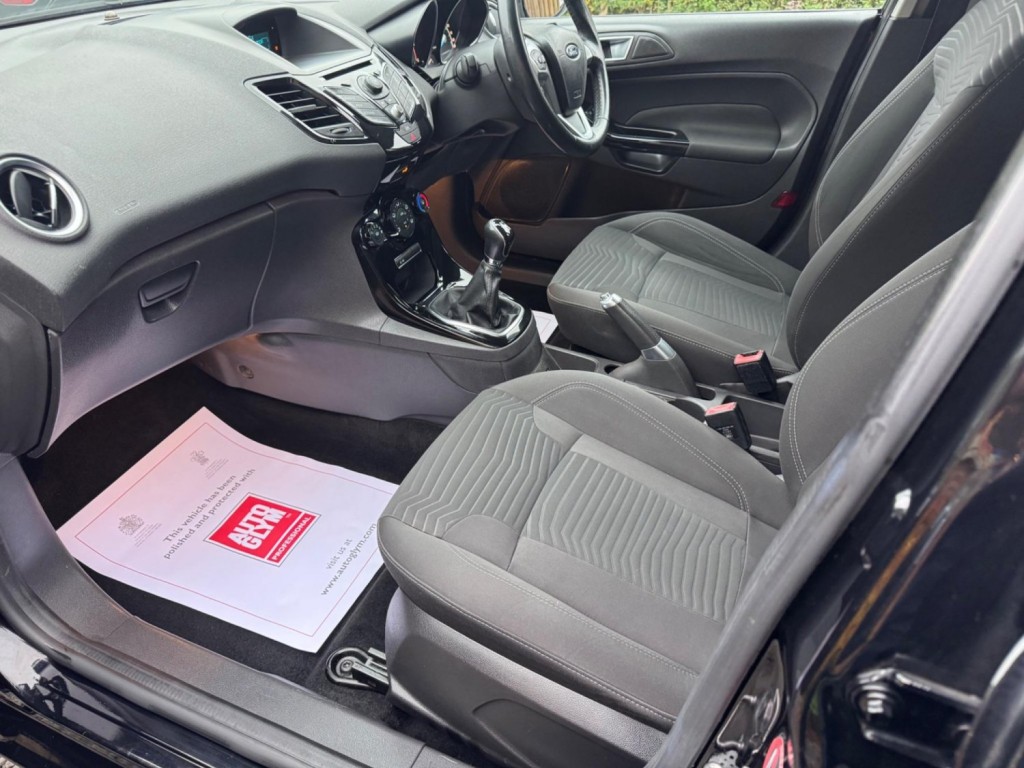 FORD FIESTA 1.6 TDCi ECOnetic Zetec Euro 5 (s/s) 5dr 2013
