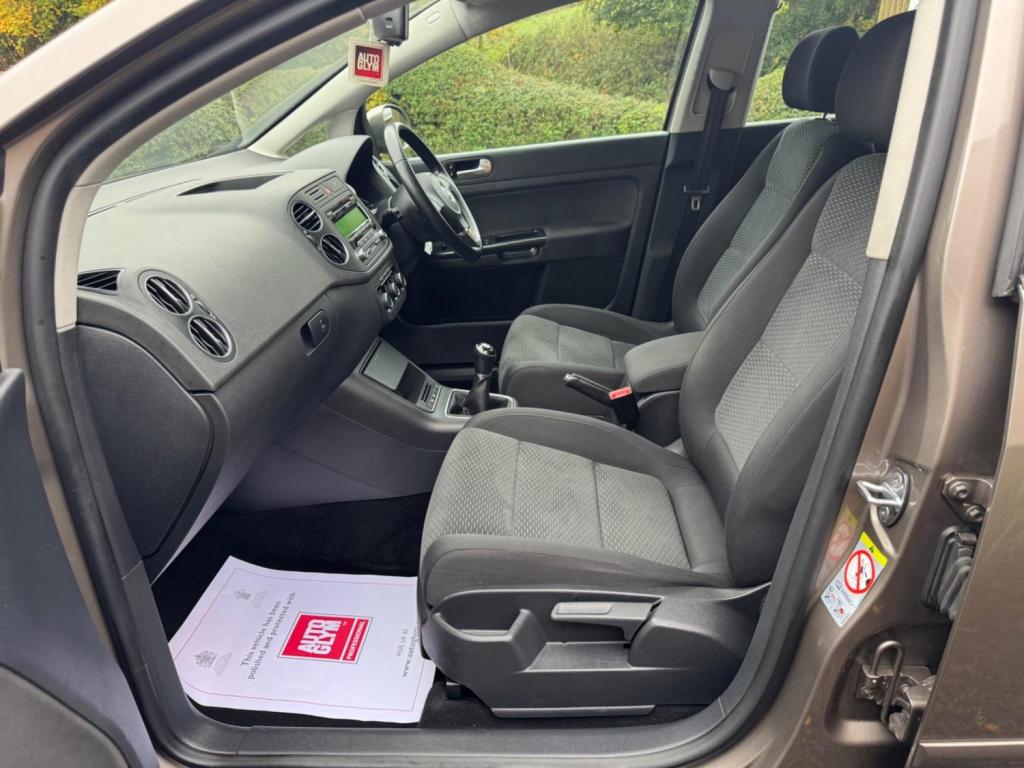 VOLKSWAGEN GOLF PLUS 2.0 TDI SE Euro 5 5dr 2013