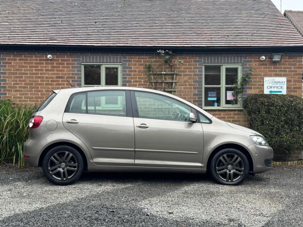 VOLKSWAGEN GOLF PLUS 2.0 TDI SE Euro 5 5dr 2013