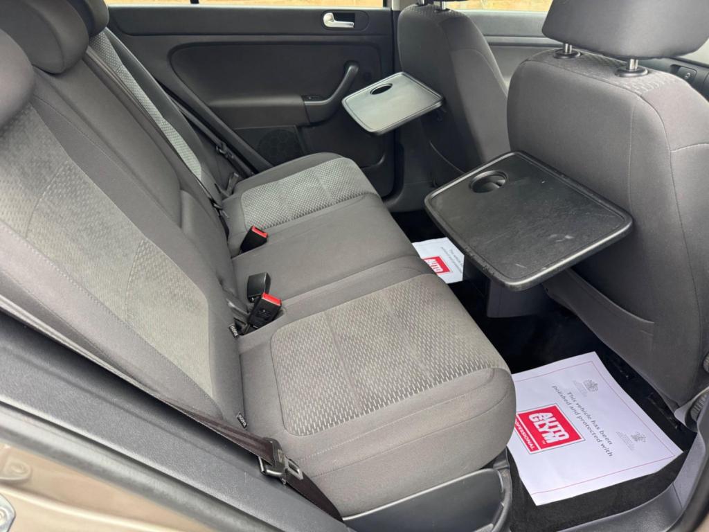 VOLKSWAGEN GOLF PLUS 2.0 TDI SE Euro 5 5dr 2013