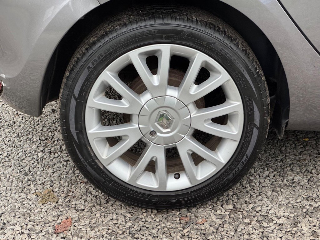 RENAULT CLIO 1.2 TCe Dynamique Euro 4 5dr 2010