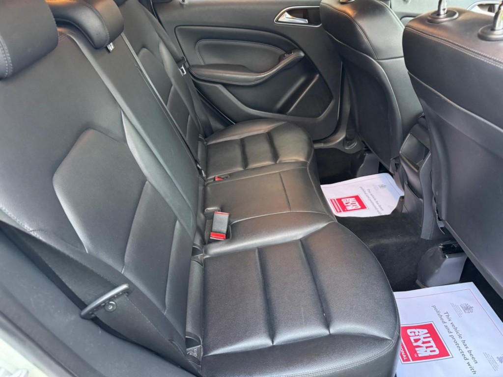 MERCEDES-BENZ B CLASS 1.8 B180 CDI BlueEfficiency Sport Euro 5 (s/s) 5dr 2012