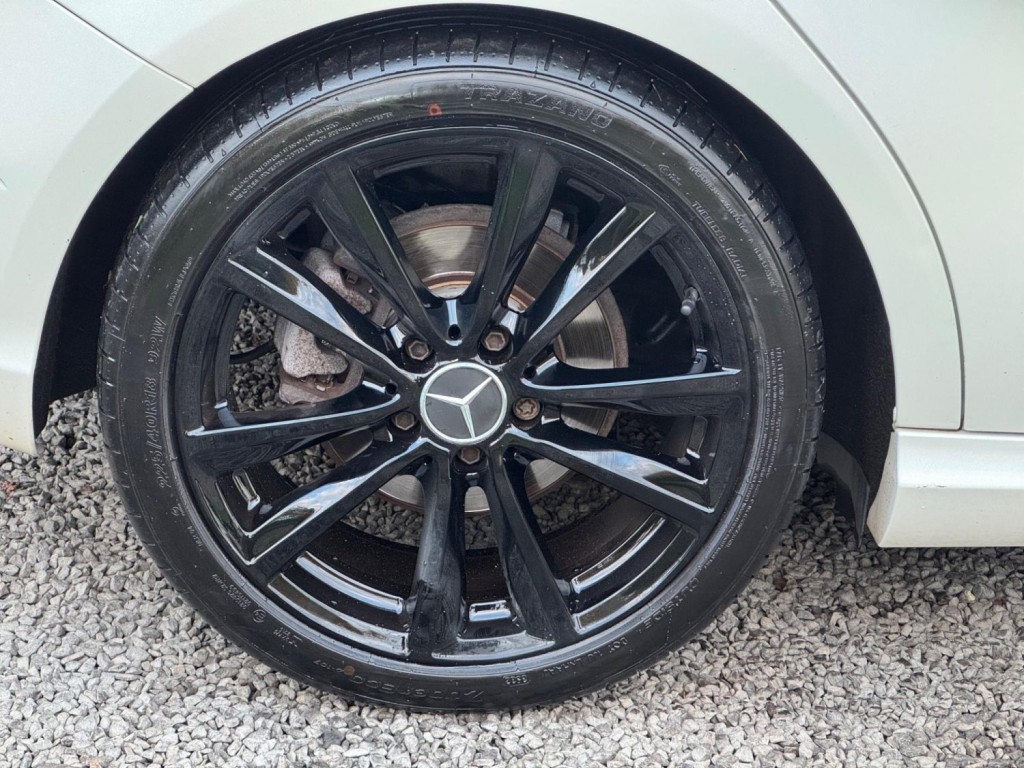 MERCEDES-BENZ B CLASS 1.8 B180 CDI BlueEfficiency Sport Euro 5 (s/s) 5dr 2012