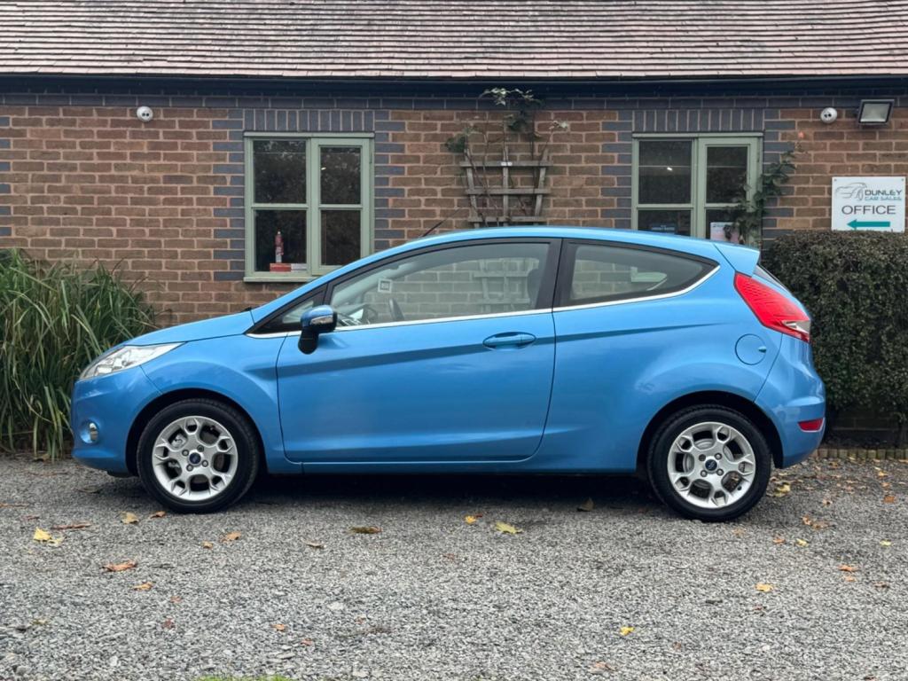 FORD FIESTA 1.4 TDCi DPF Zetec 3dr 2012
