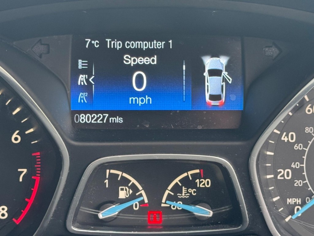 FORD FOCUS 1.0T EcoBoost Titanium Euro 6 (s/s) 5dr 2018