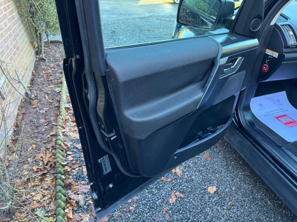 LAND ROVER FREELANDER 2 2.2 TD4 S 4WD Euro 5 (s/s) 5dr 2012