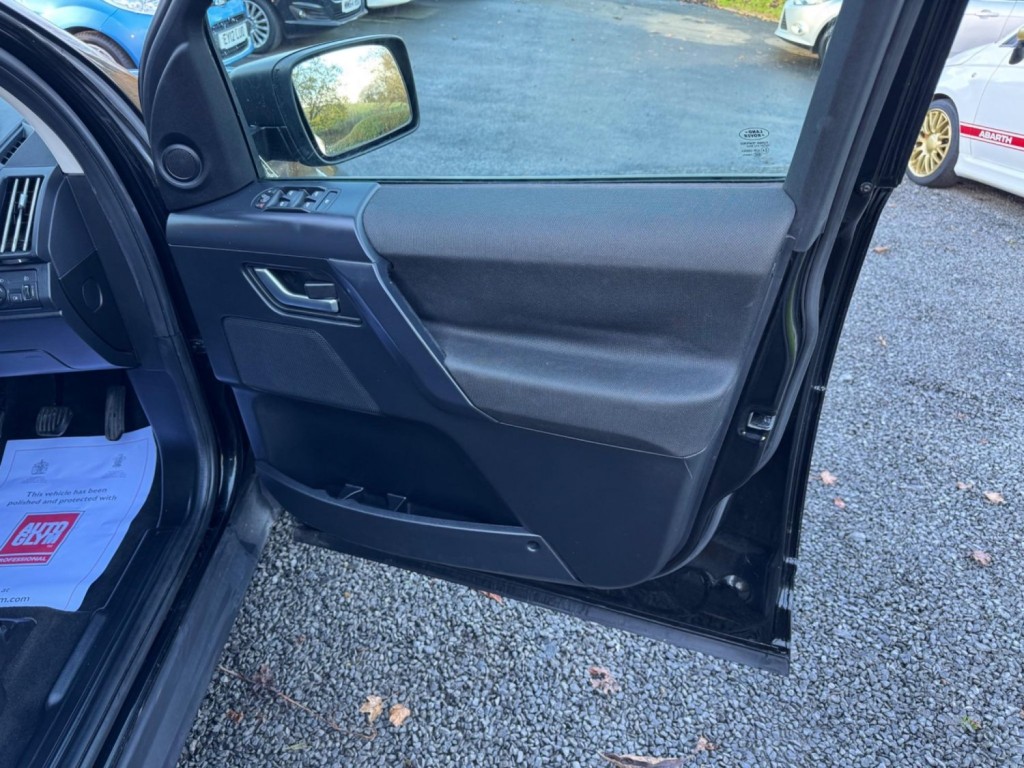 LAND ROVER FREELANDER 2 2.2 TD4 S 4WD Euro 5 (s/s) 5dr 2012