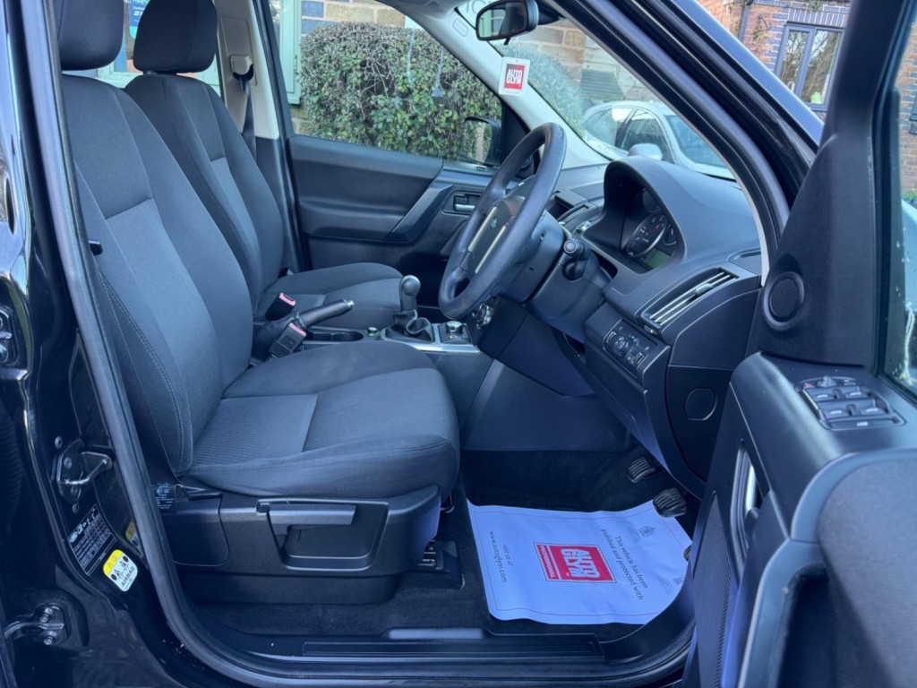 LAND ROVER FREELANDER 2 2.2 TD4 S 4WD Euro 5 (s/s) 5dr 2012