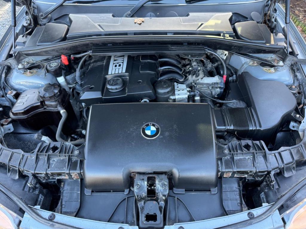 BMW 1 SERIES 2.0 116i Sport Euro 5 3dr 2010