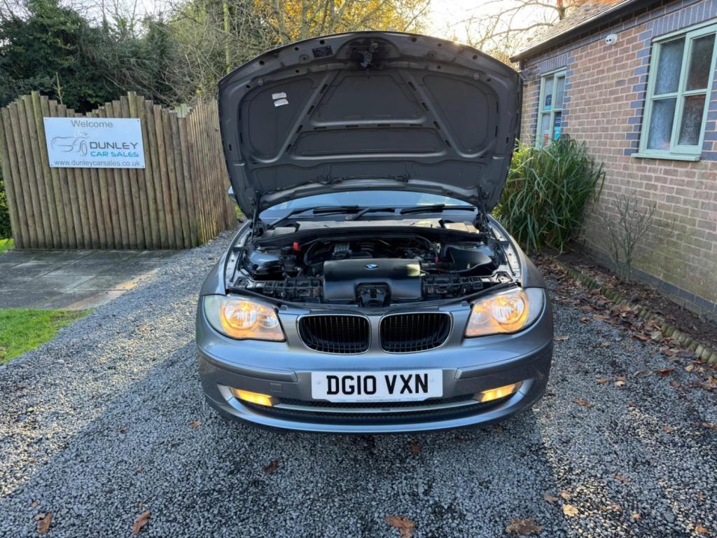 BMW 1 SERIES 2.0 116i Sport Euro 5 3dr 2010