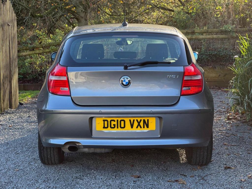 BMW 1 SERIES 2.0 116i Sport Euro 5 3dr 2010