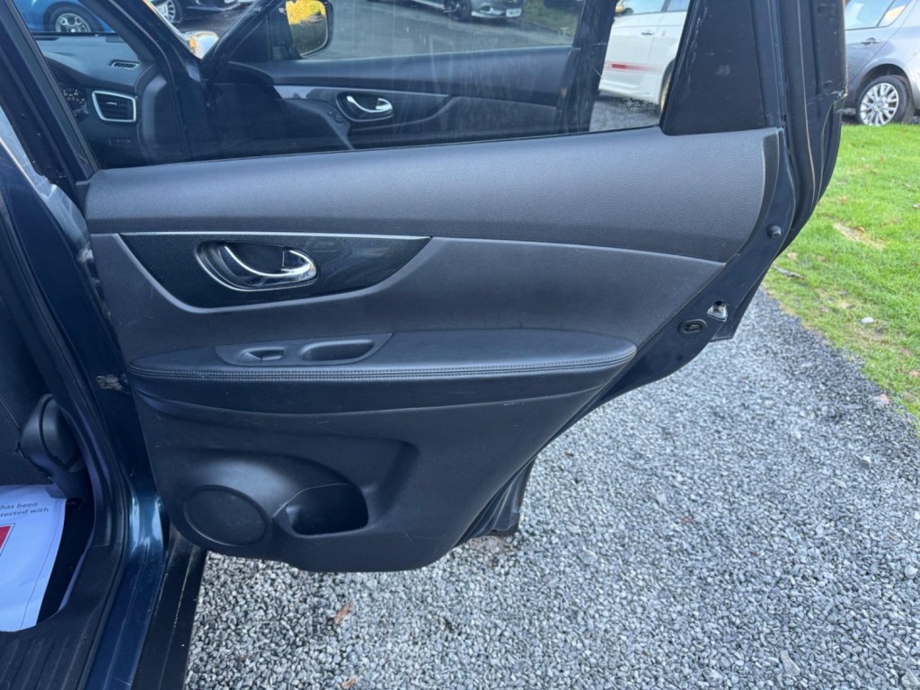 NISSAN X-TRAIL 1.6 dCi n-tec Euro 6 (s/s) 5dr 2016