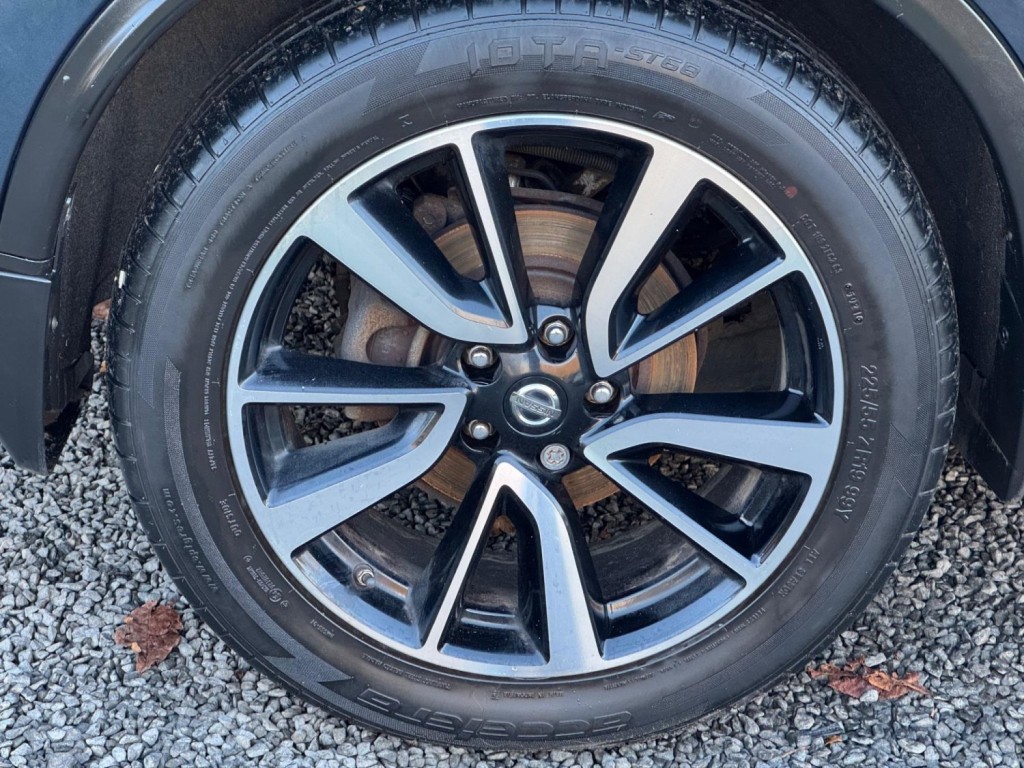 NISSAN X-TRAIL 1.6 dCi n-tec Euro 6 (s/s) 5dr 2016