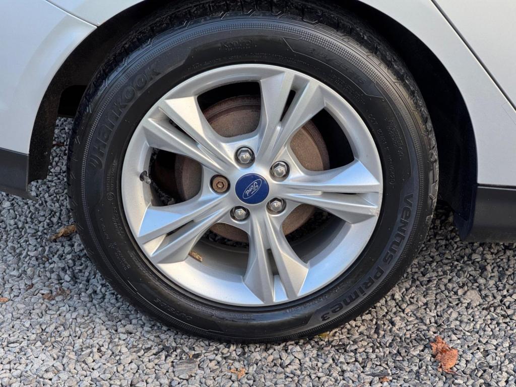 FORD FOCUS 1.0T EcoBoost Zetec Euro 5 (s/s) 5dr 2013